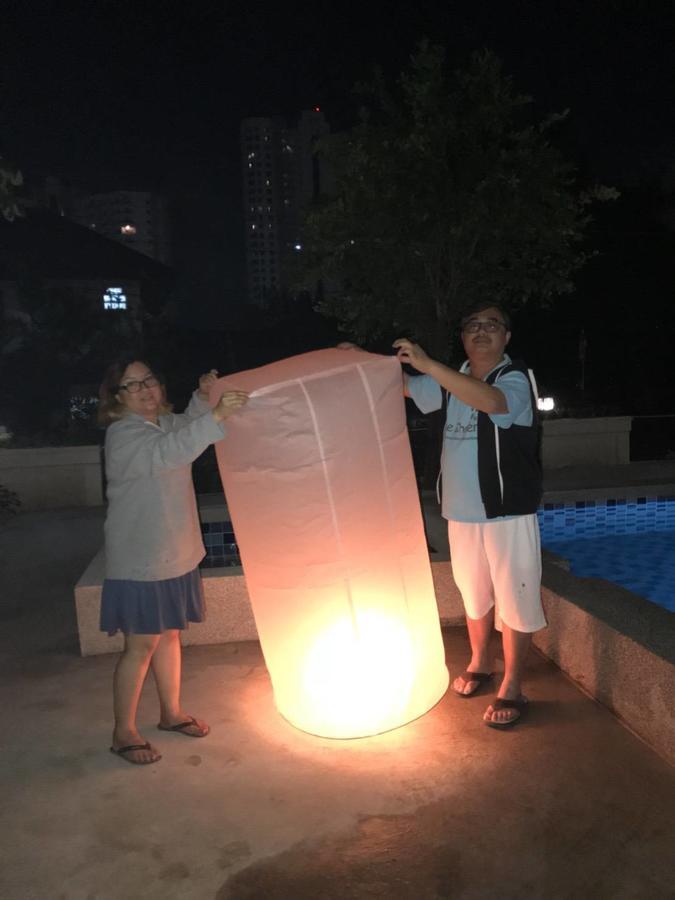Solar Ville House Chiangmai チエンマイ エクステリア 写真