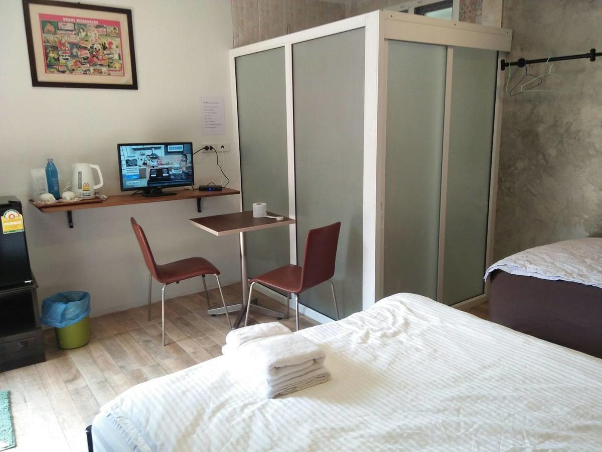 Solar Ville House Chiangmai チエンマイ エクステリア 写真