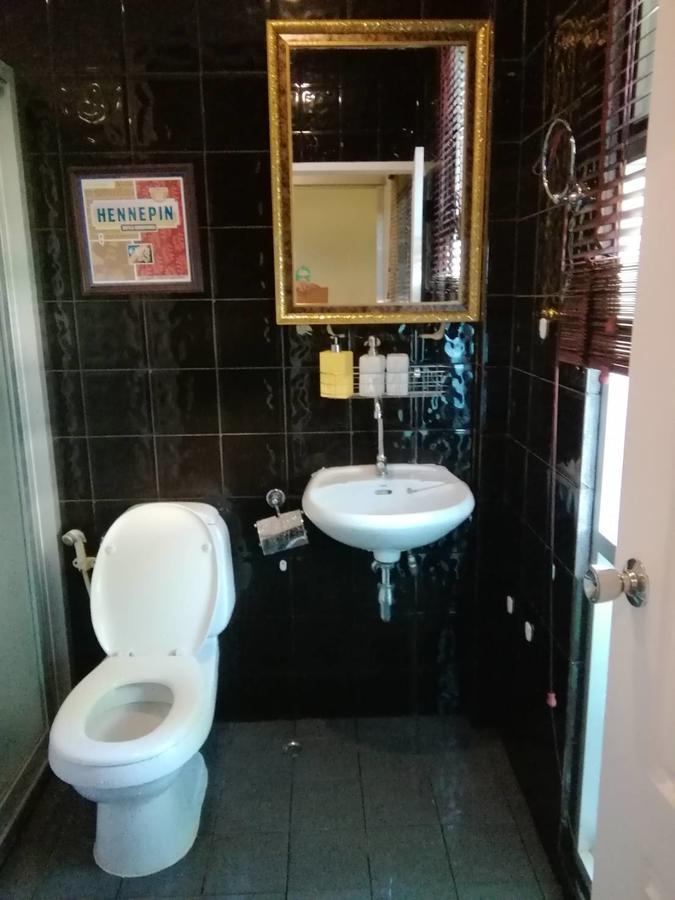 Solar Ville House Chiangmai チエンマイ エクステリア 写真