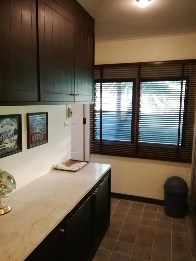 Solar Ville House Chiangmai チエンマイ エクステリア 写真