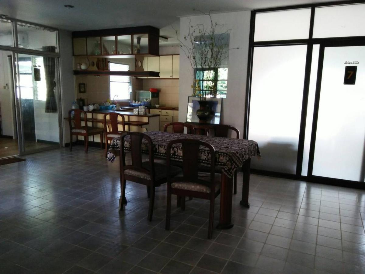 Solar Ville House Chiangmai チエンマイ 部屋 写真